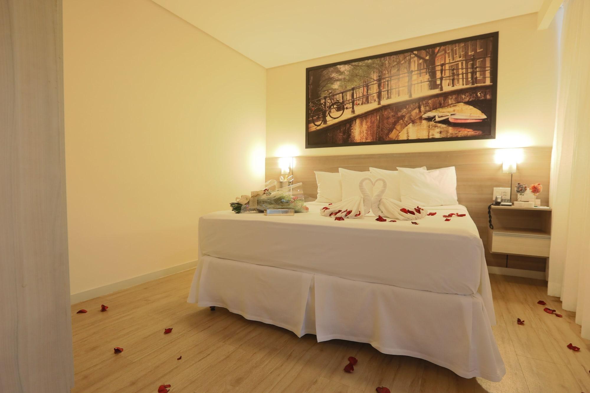 Hotel Amsterdam Монтис-Кларус Экстерьер фото