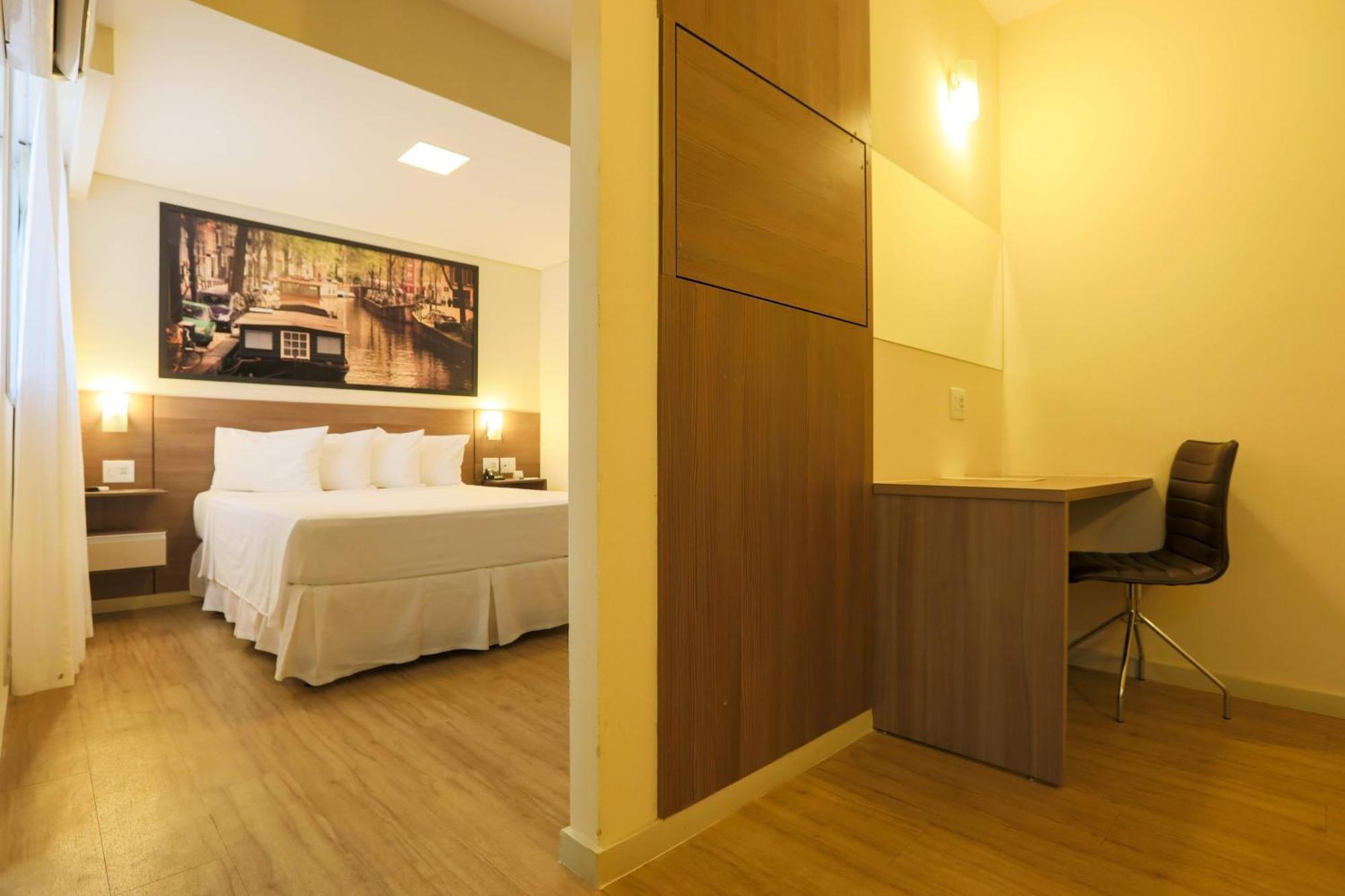 Hotel Amsterdam Монтис-Кларус Экстерьер фото