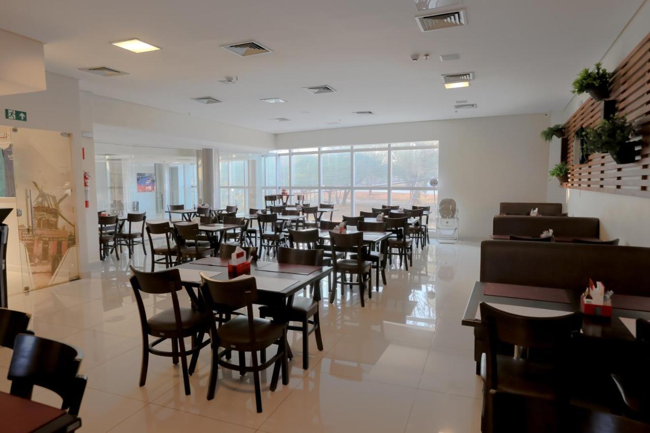 Hotel Amsterdam Монтис-Кларус Экстерьер фото